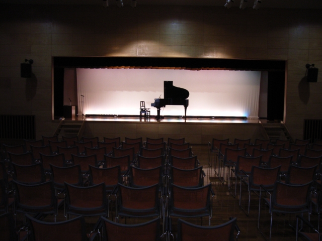 天草宝島国際交流会館「ポルト」